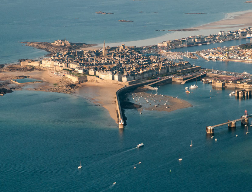 Saint-Malo et l'île de Chateaubriand